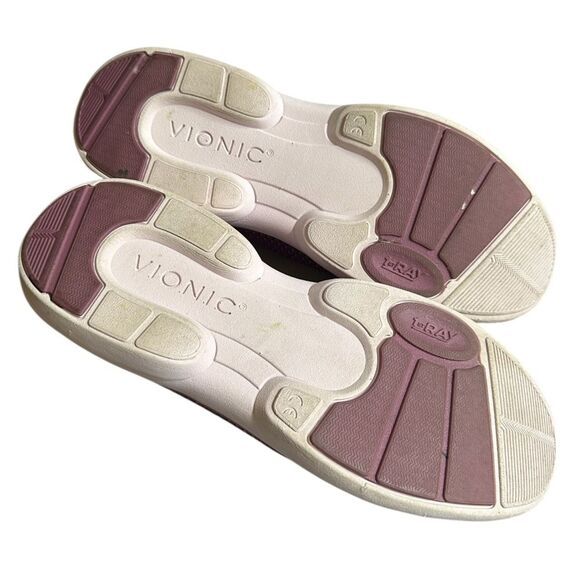 Vionic Kallie Womens Slip On Knit Sporty
Comfort Shoe. Purple. Size 9. EUC - Picture 3 of 8